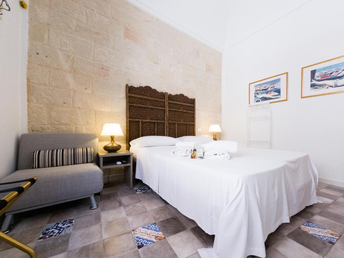 Poggiamico Guest House Фавиняна Екстериор снимка