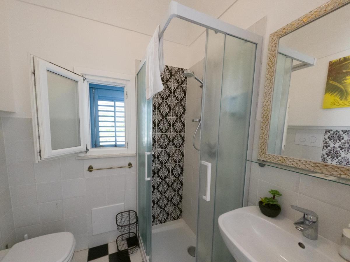 Poggiamico Guest House Фавиняна Екстериор снимка