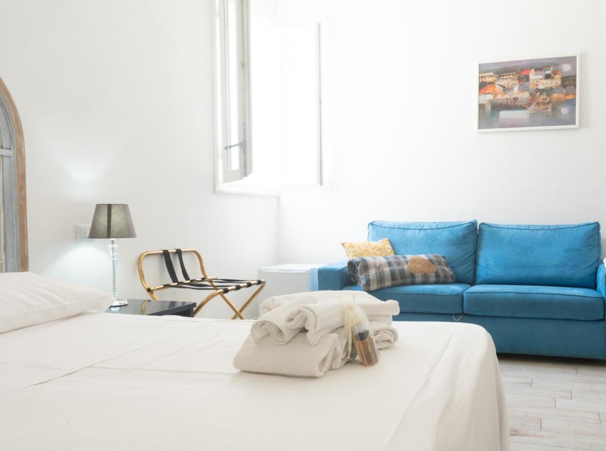 Poggiamico Guest House Фавиняна Екстериор снимка